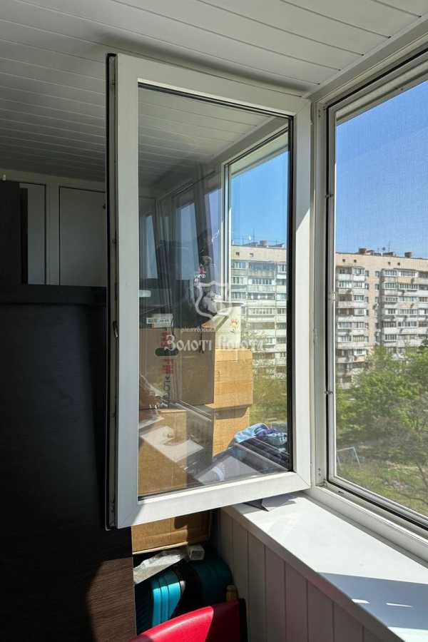 Продажа 2-комнатной квартиры 53 м², Здолбуновская ул., 3