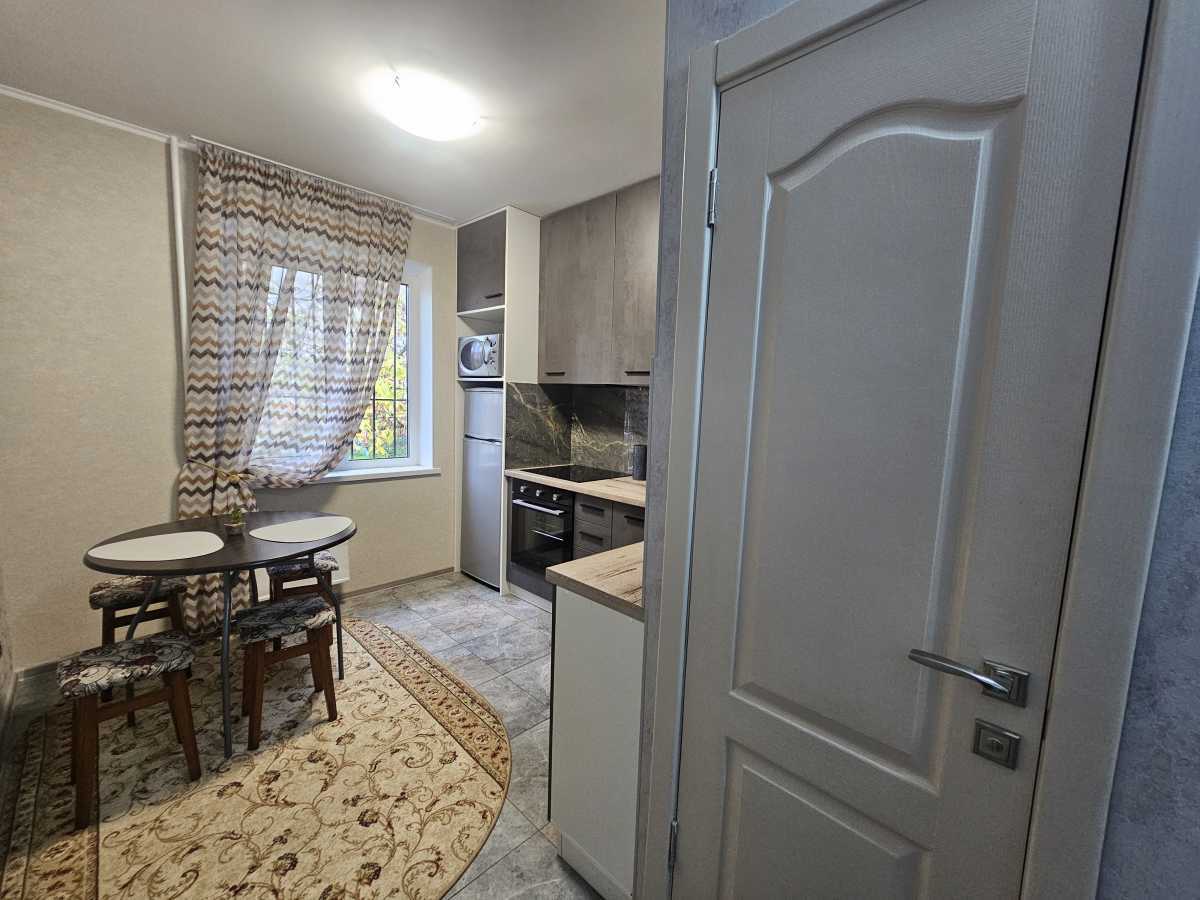 Аренда 2-комнатной квартиры 54 м², Княжий Затон ул., 13