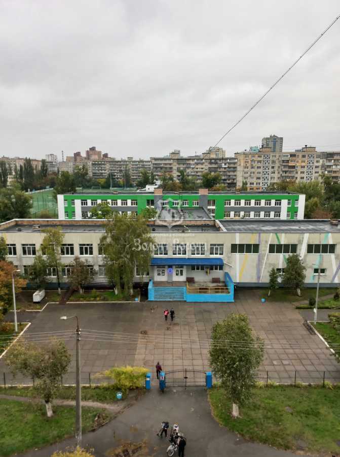 Продаж 3-кімнатної квартири 70.6 м², Маршала Малиновського вул., 28А
