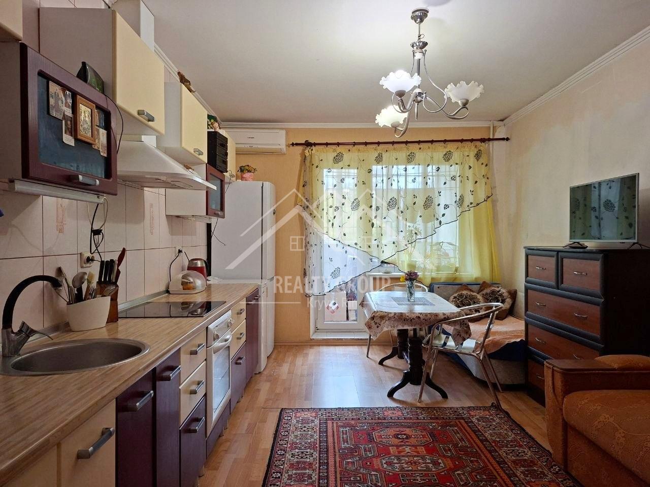 Продажа 3-комнатной квартиры 68 м², Сахарова ул., 11