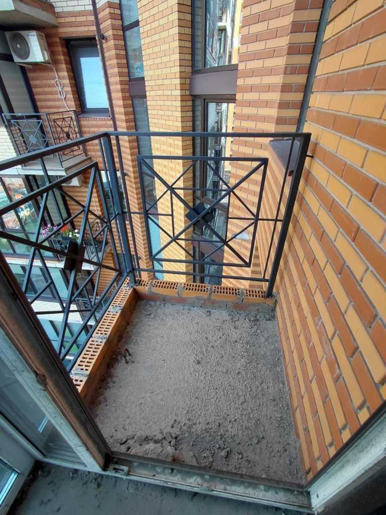 Продажа 1-комнатной квартиры 42 м², Яровица ул., 17