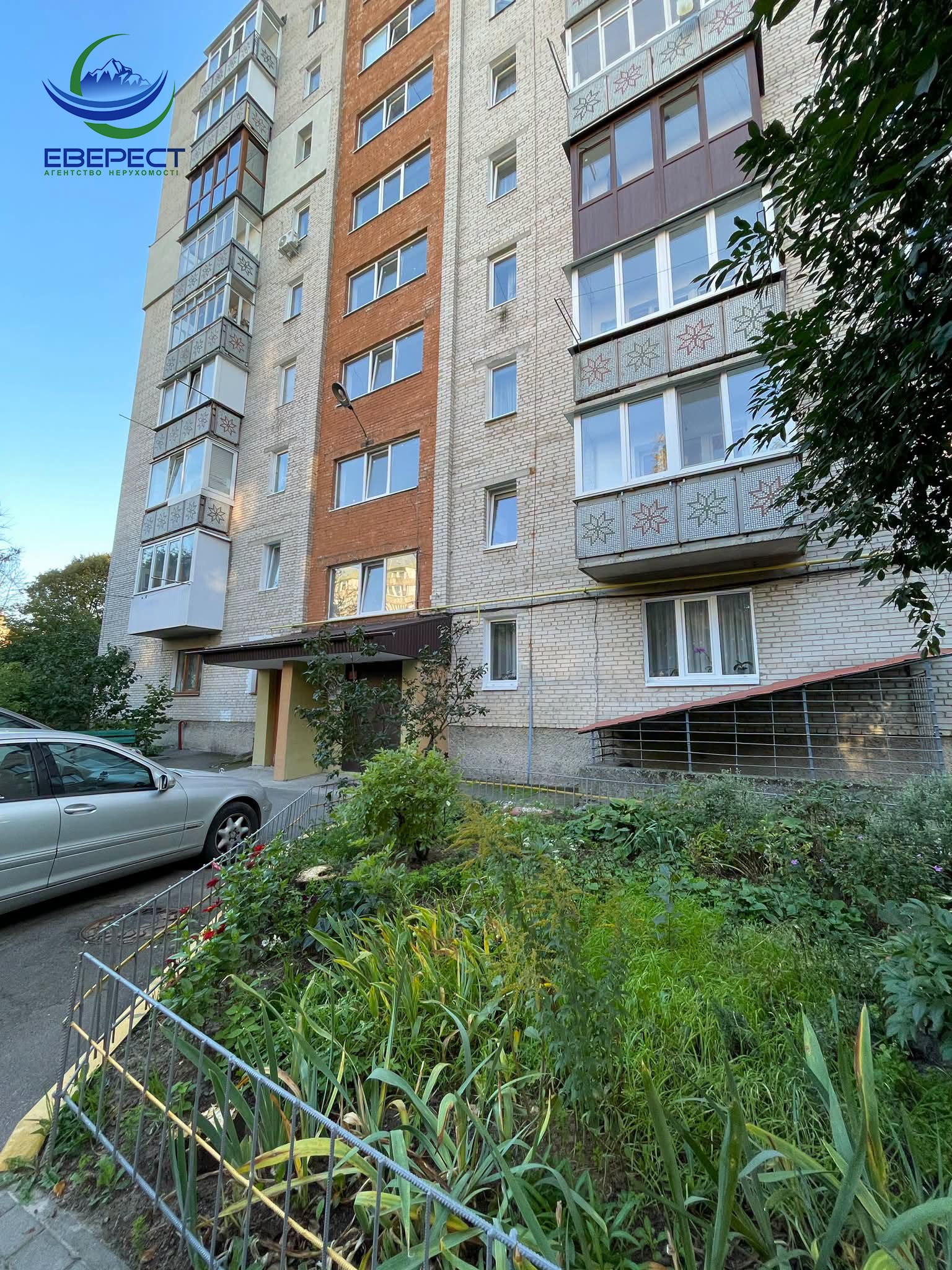 Продажа 3-комнатной квартиры 68 м², Кравчука ул., 10