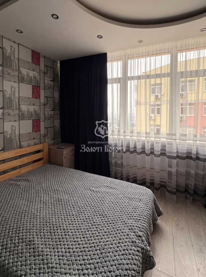 Продаж 3-кімнатної квартири 83.7 м², Сім'ї Кульженків вул., 35