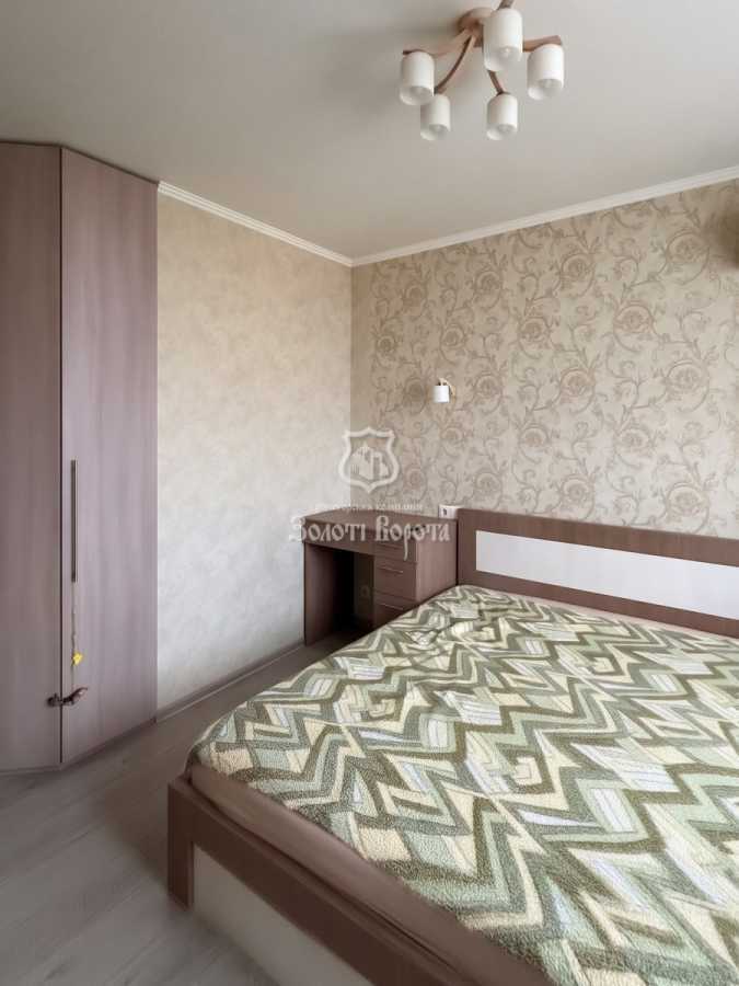Продаж 3-кімнатної квартири 83.7 м², Сім'ї Кульженків вул., 35