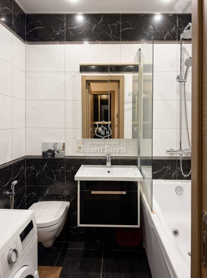 Продаж 3-кімнатної квартири 83.7 м², Сім'ї Кульженків вул., 35