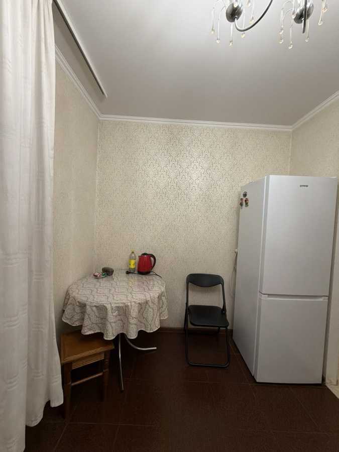 Аренда 1-комнатной квартиры 43 м², Ревуцкого ул., 36/2