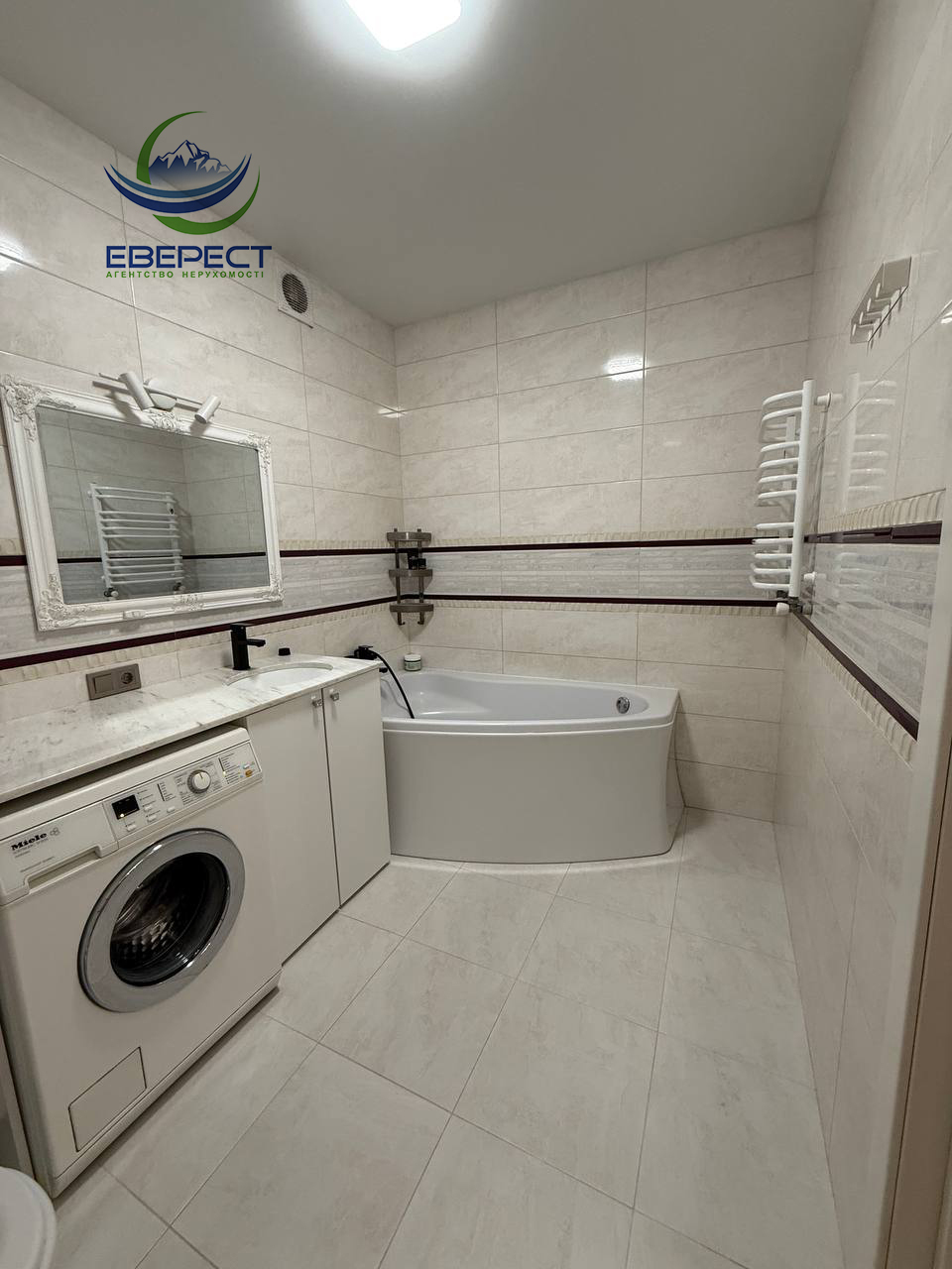 Продажа 2-комнатной квартиры 69.5 м², ЖК на вул. Єршова / вул. Відродження, 50А