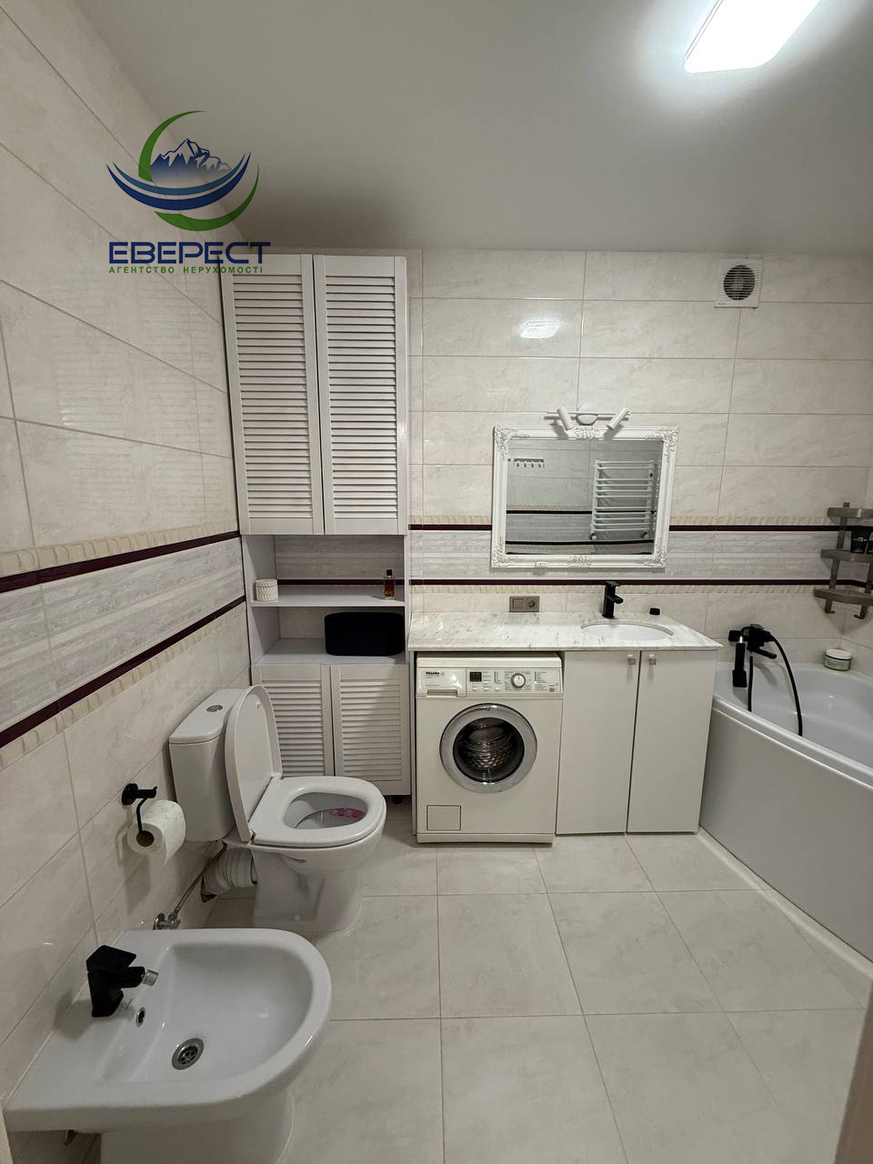 Продажа 2-комнатной квартиры 69.5 м², ЖК на вул. Єршова / вул. Відродження, 50А