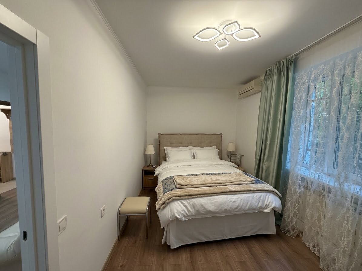 Продажа 2-комнатной квартиры 42.1 м², Резницкая ул., 6