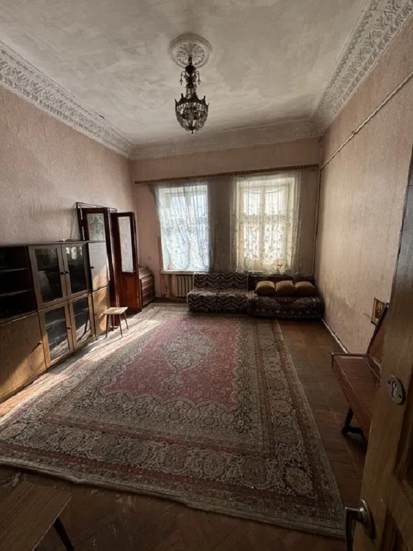 Продажа 4-комнатной квартиры 77.6 м², Малая Арнаутская ул.