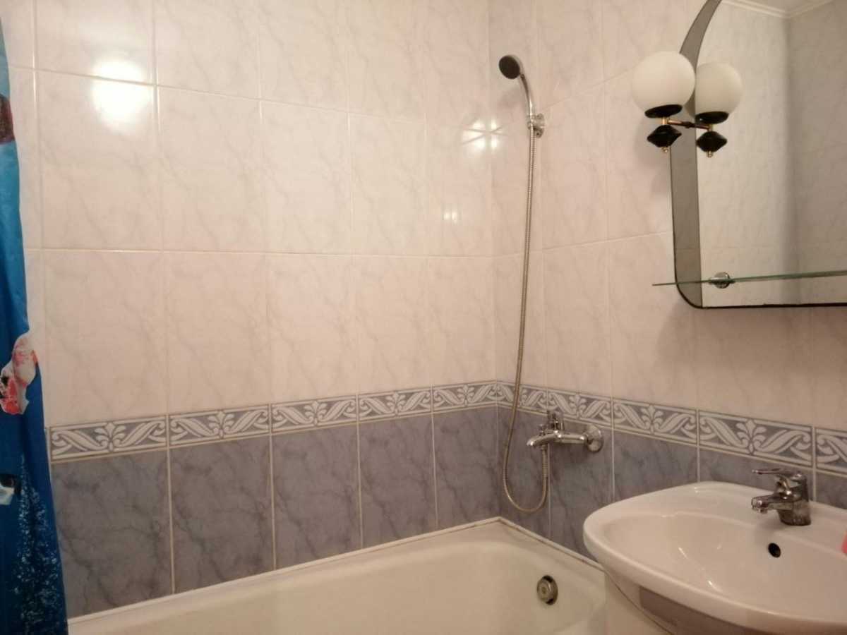 Оренда 1-кімнатної квартири 40 м², Академіка Кіпріанова вул., 4