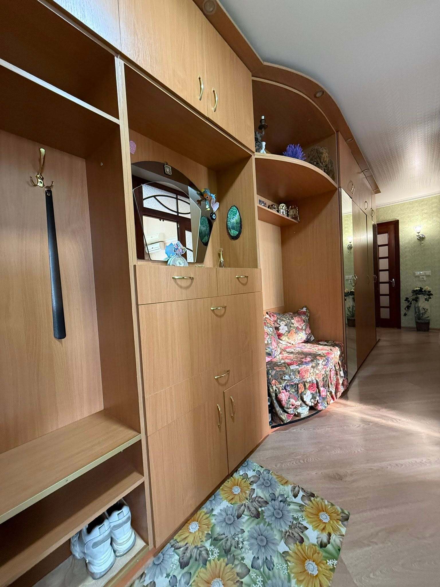 Продажа 3-комнатной квартиры 65 м², Запорожское шоссе, 16