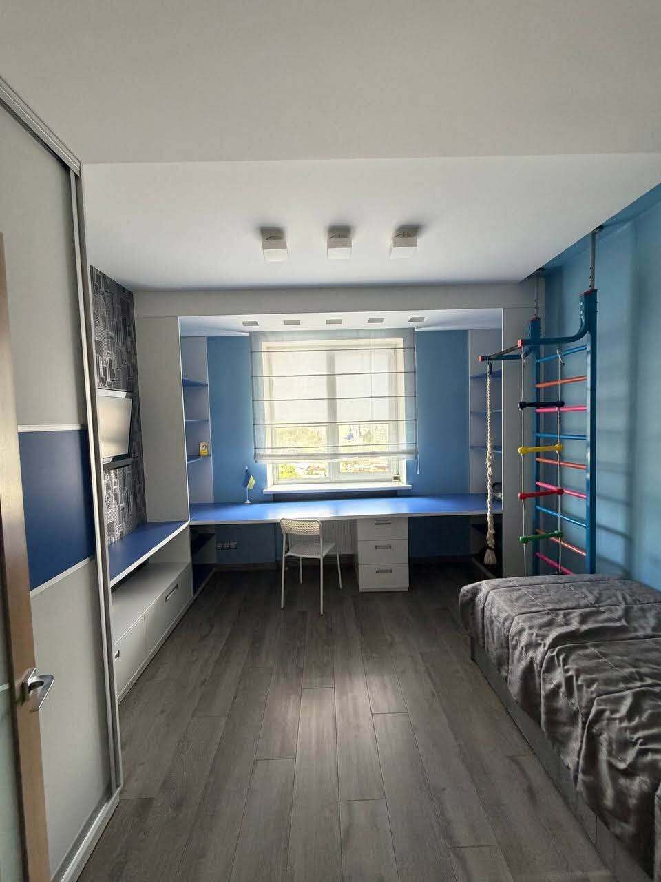 Аренда 3-комнатной квартиры 102 м², Мандрыковская ул., 134