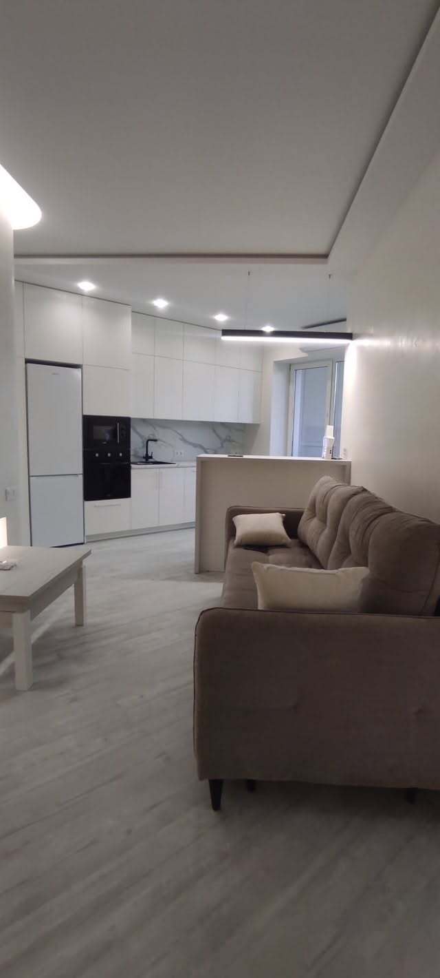 Аренда 2-комнатной квартиры 78 м², Херсонская ул., 9б