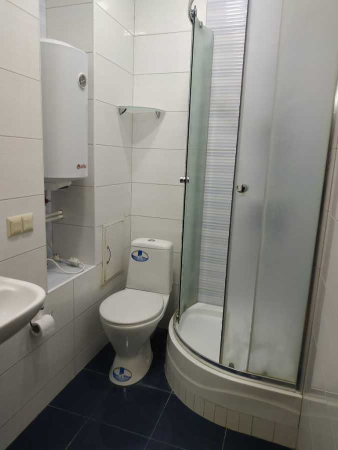 Оренда 3-кімнатної квартири 90 м², Регенераторна вул., 19