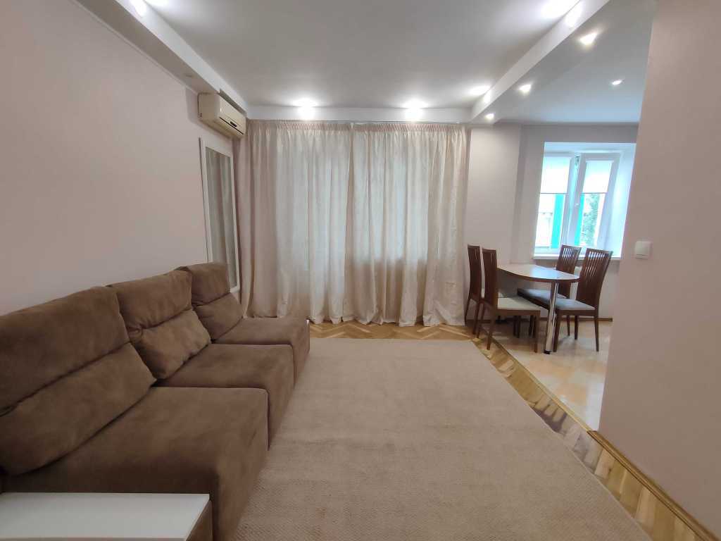 Оренда 2-кімнатної квартири 46 м², Джона Маккейна вул., 9