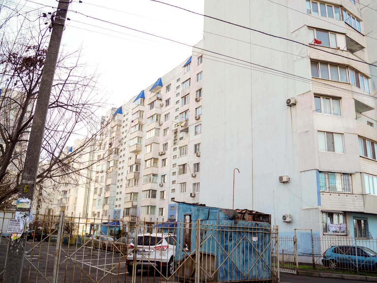 Продажа 2-комнатной квартиры 70.2 м², Парковая ул., 79