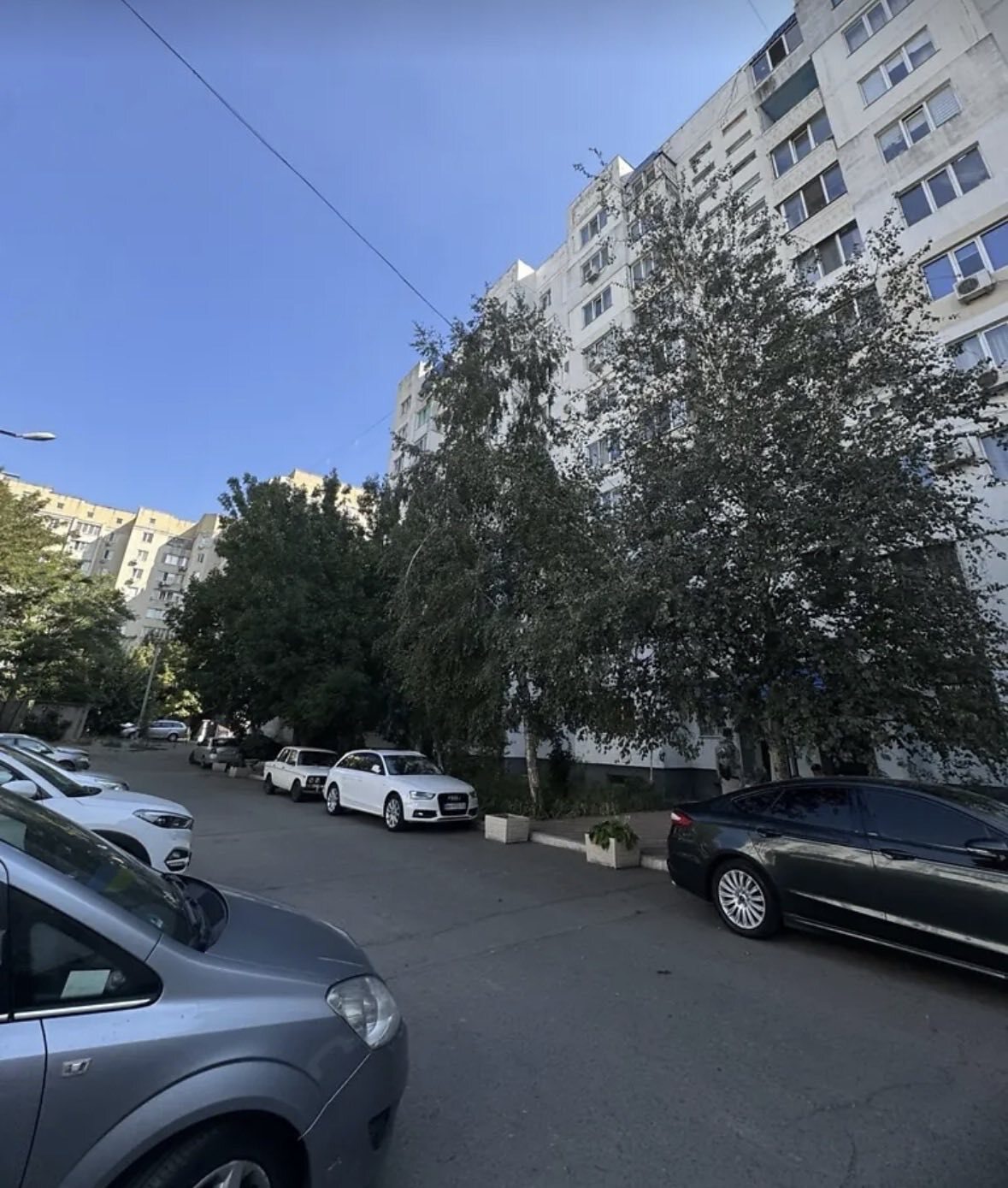 Продажа 2-комнатной квартиры 70.2 м², Парковая ул., 79