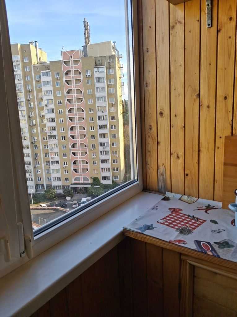 Продажа 2-комнатной квартиры 50 м², Днестровская ул., 17