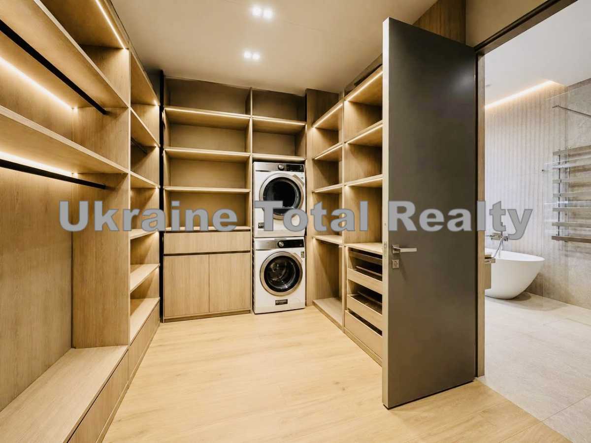Продаж 4-кімнатної квартири 145 м², Бульварно-Кудрявська вул., 17-Б