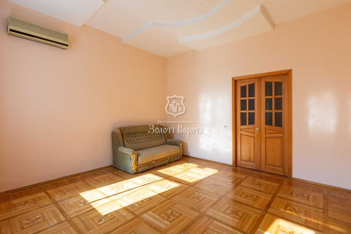 Продаж 3-кімнатної квартири 75.9 м², Олеся Гончара вул., 90/92