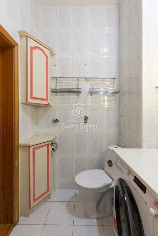 Продаж 3-кімнатної квартири 75.9 м², Олеся Гончара вул., 90/92