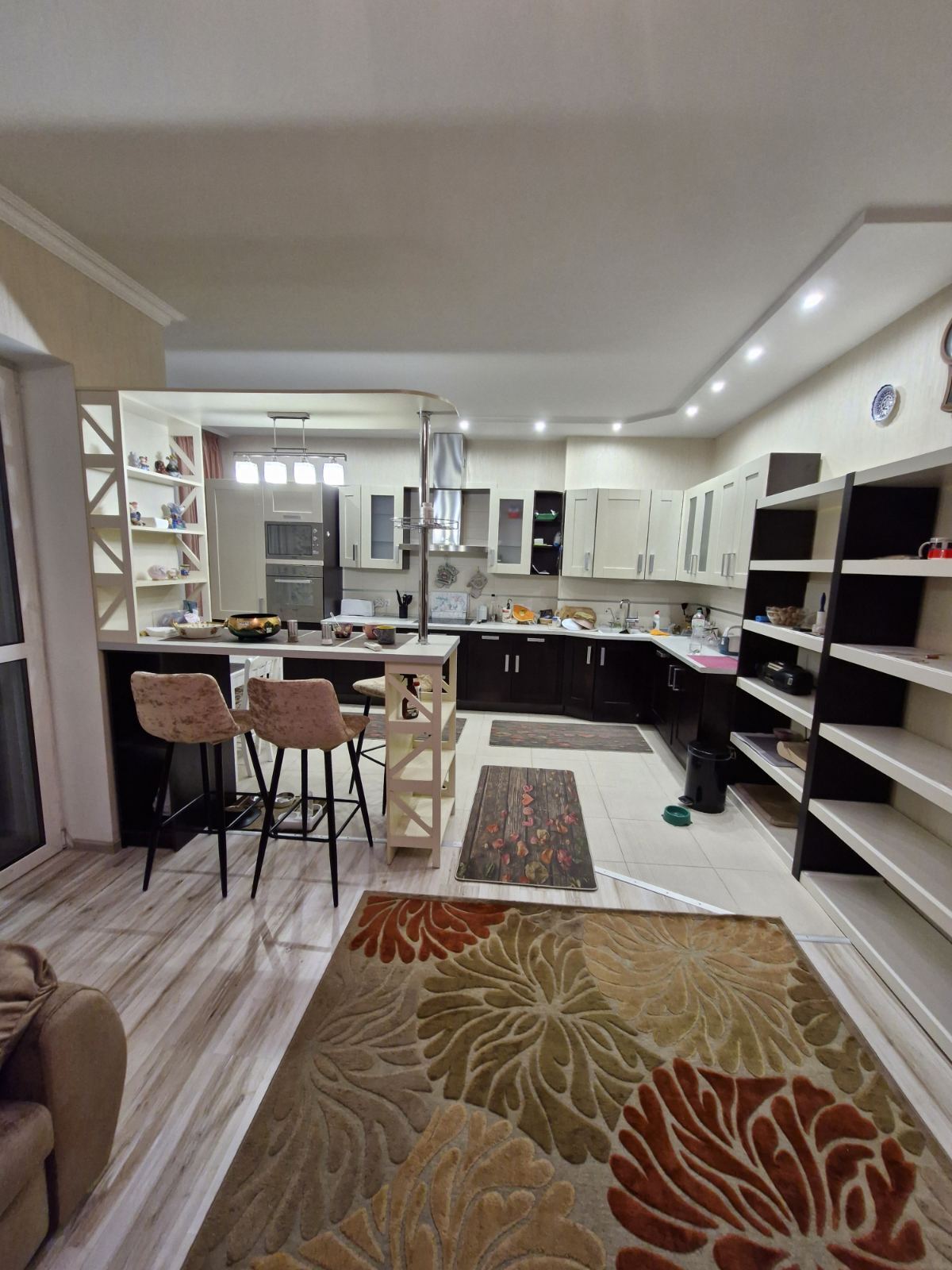 Продаж 3-кімнатної квартири 94 м², Білоруська вул., 3