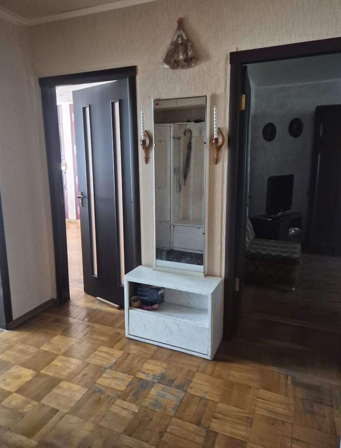 Продажа 3-комнатной квартиры 61 м², Добровольского просп., 143