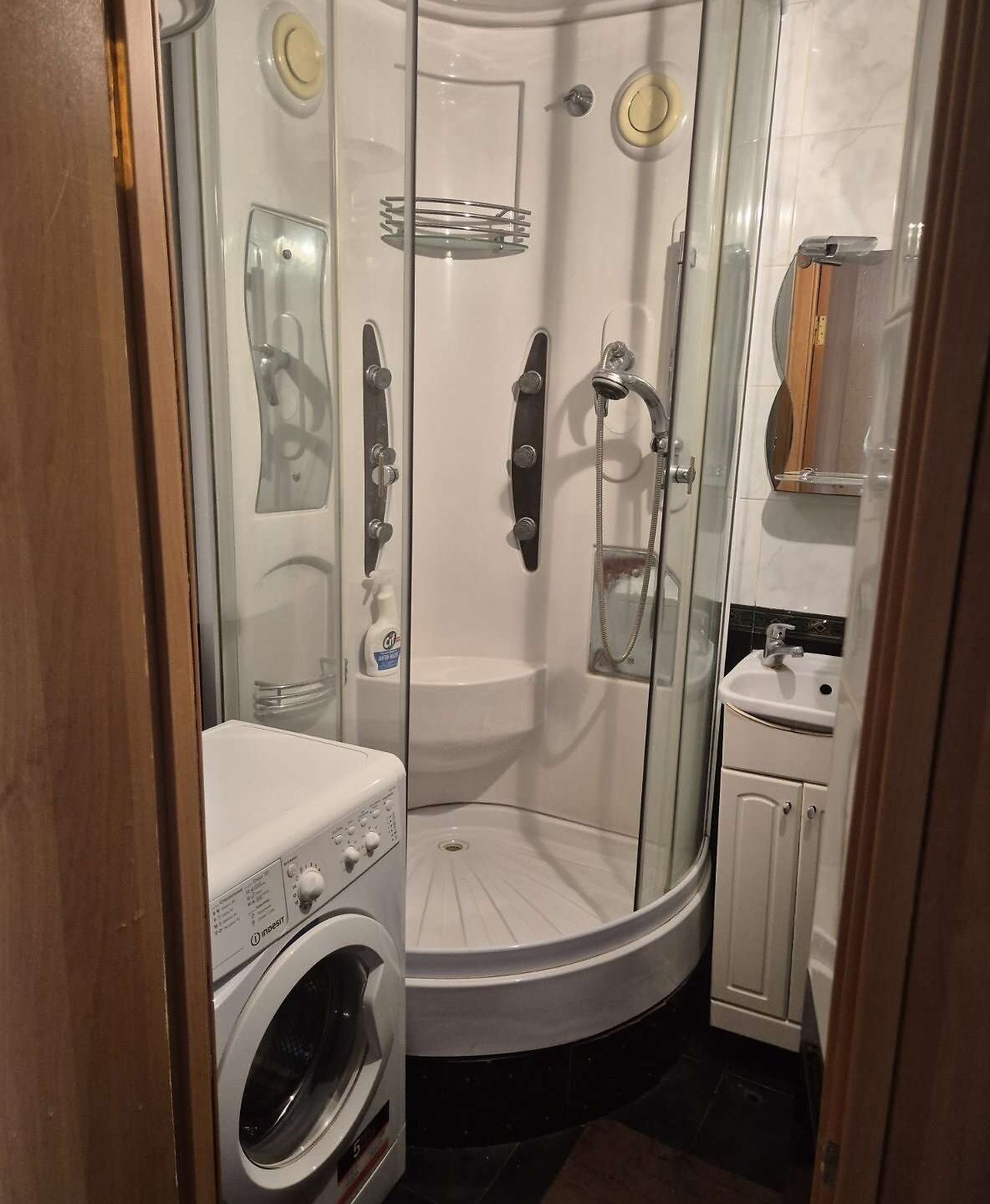 Продажа 3-комнатной квартиры 61 м², Добровольского просп., 143