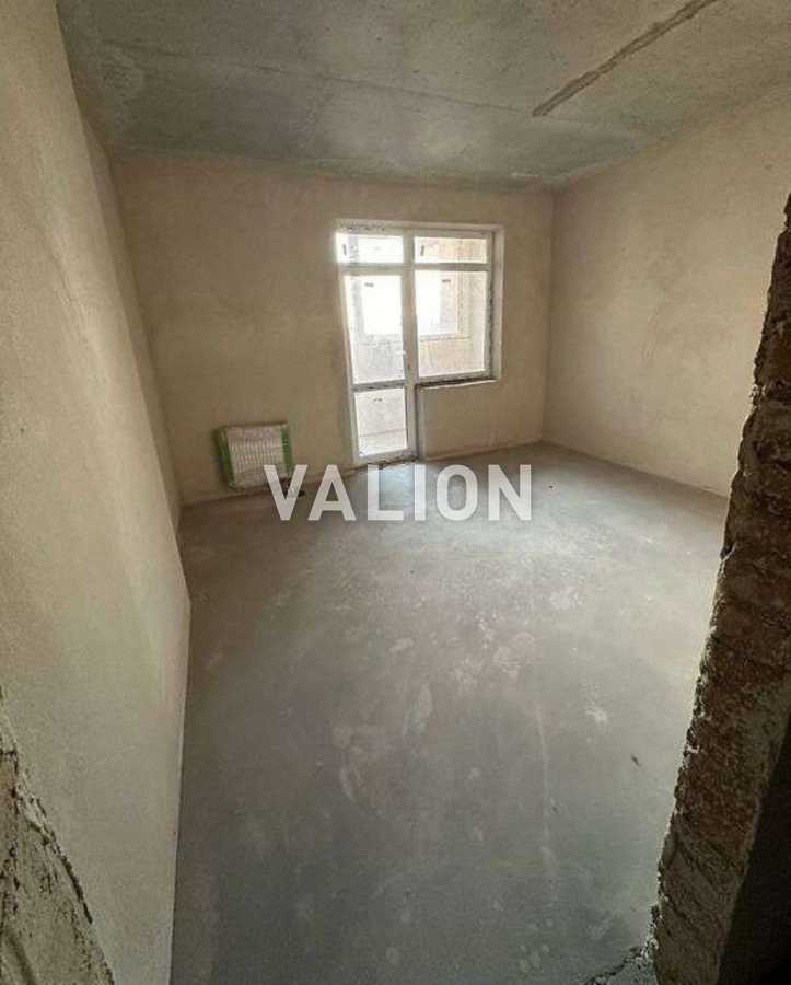Продаж 2-кімнатної квартири 83.9 м², Загорівська, 25