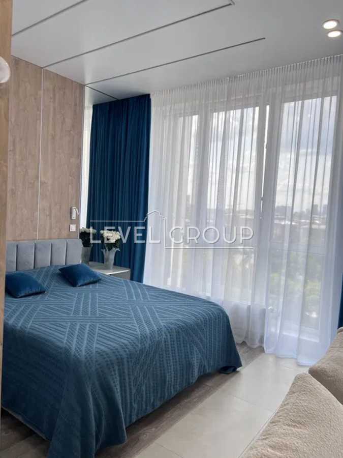 Продаж 1-кімнатної квартири 53 м², Миколи Пимоненка вул., 19