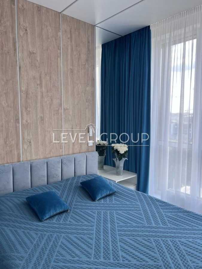 Продаж 1-кімнатної квартири 53 м², Миколи Пимоненка вул., 19
