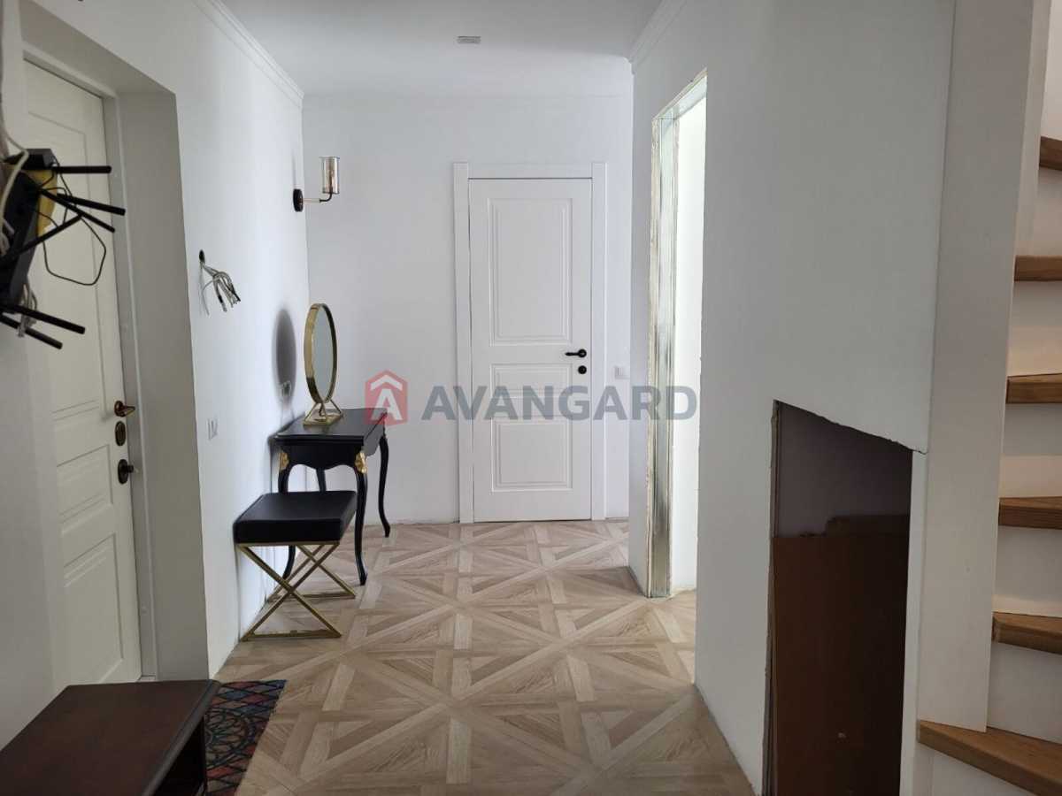 Продаж 2-кімнатної квартири 60.5 м², Метрологічна вул., 56Б