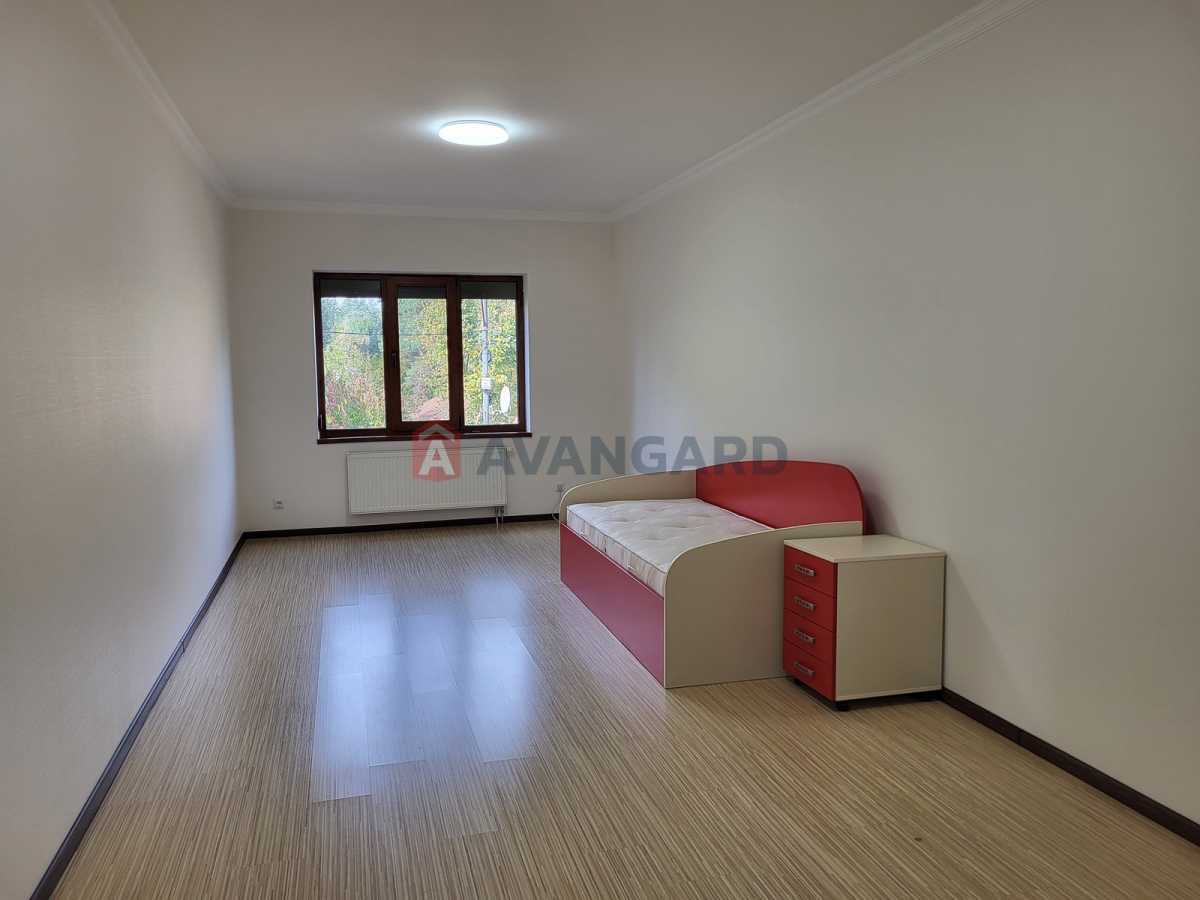 Продаж будинку 277 м², Вокзальна вул., 15