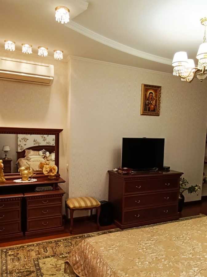 Оренда 1-кімнатної квартири 53 м², Голосіївський просп., 30Б