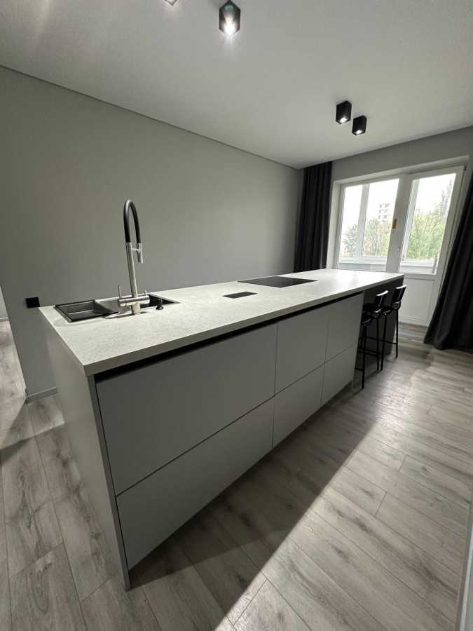 Продаж 2-кімнатної квартири 51 м², Декабристів вул., 5