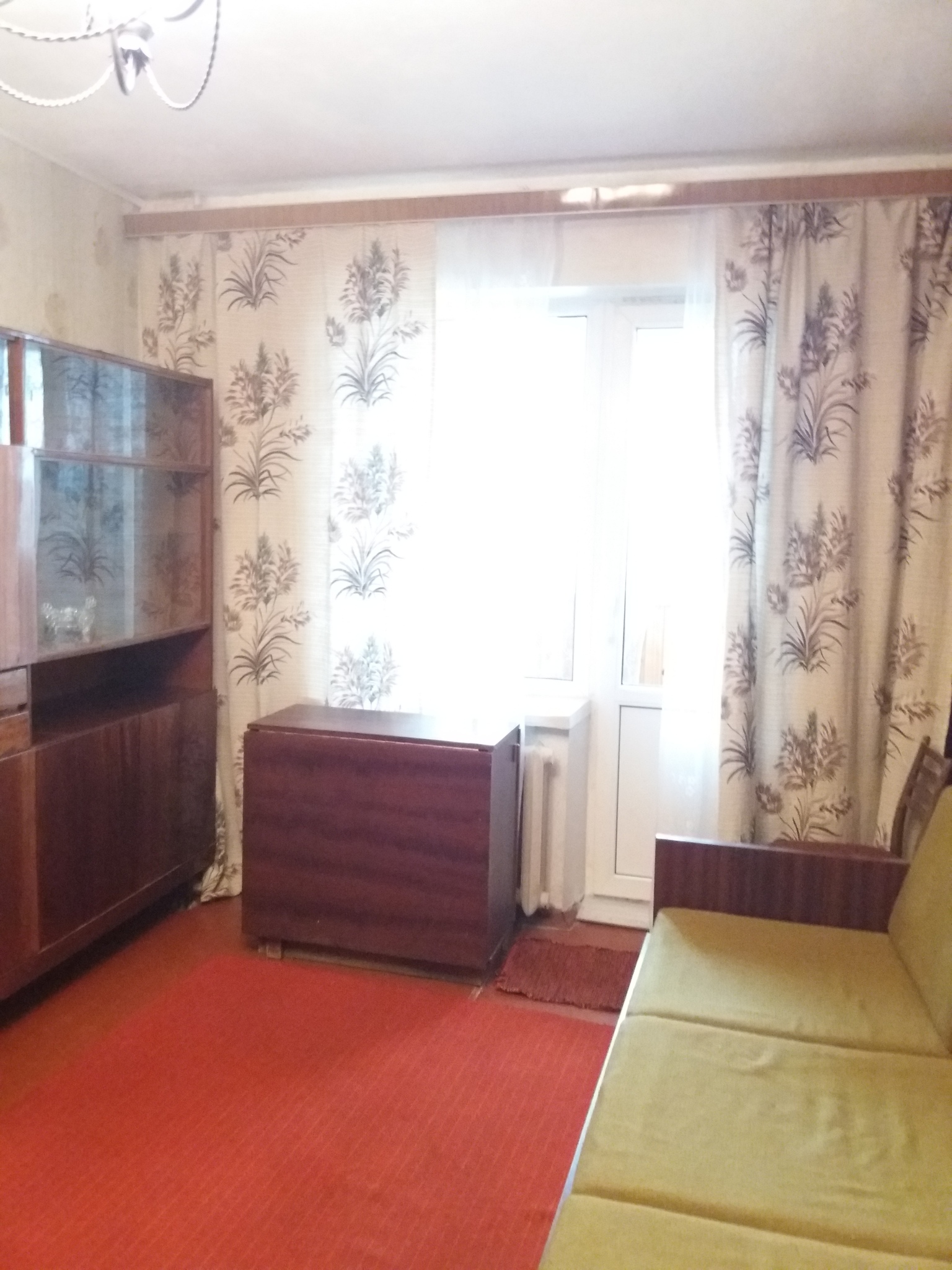 Оренда 1-кімнатної квартири 30 м², Райдужна вул.