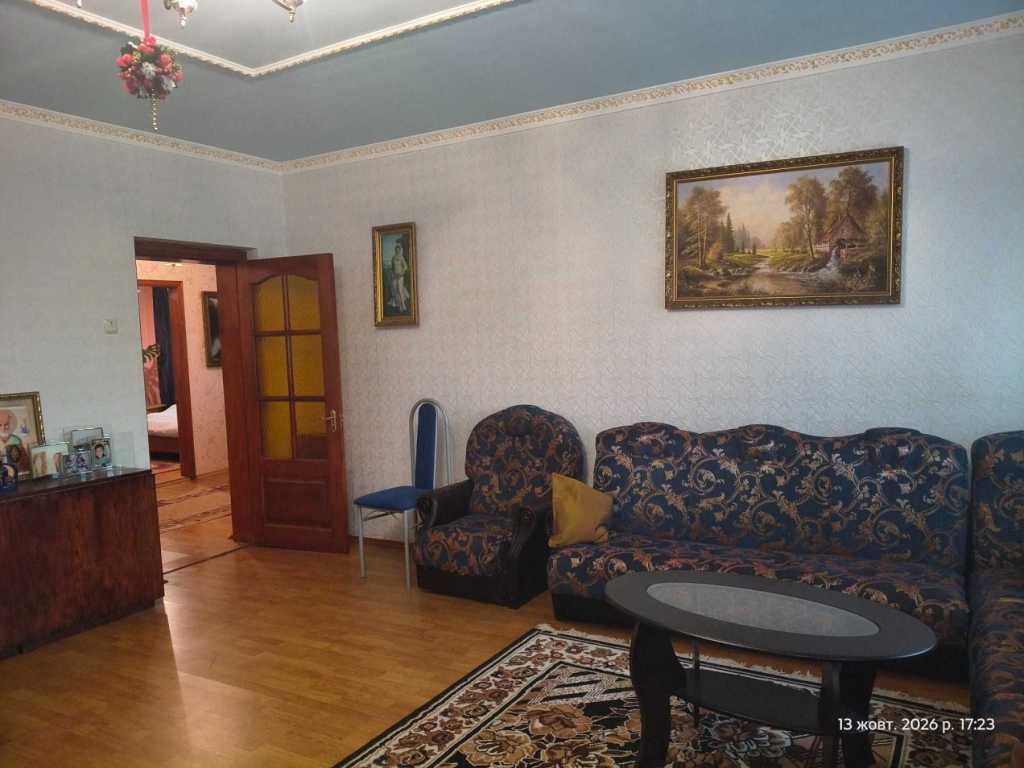 Продаж будинку 210 м²