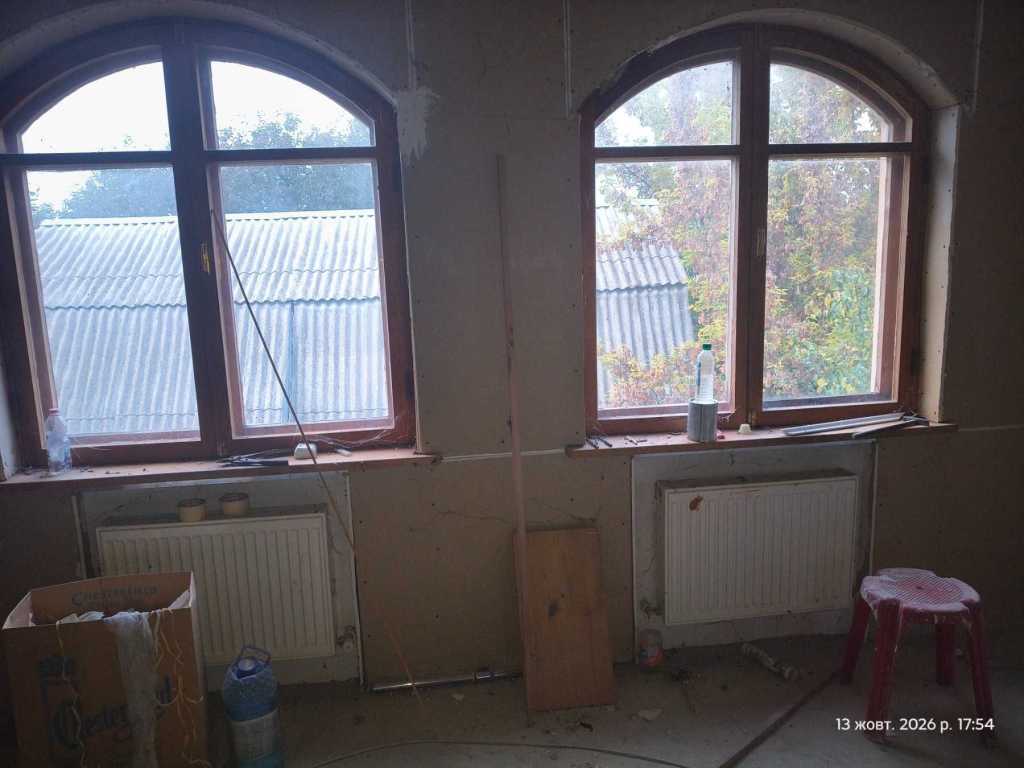 Продаж будинку 210 м²