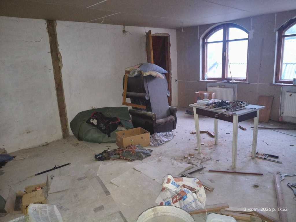 Продаж будинку 210 м²