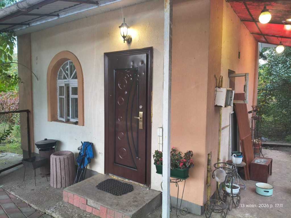Продаж будинку 210 м²