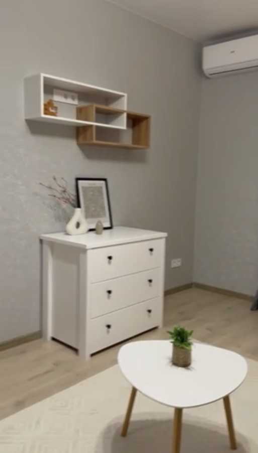 Оренда 1-кімнатної квартири 45 м², Івана Виговського вул., 10Д