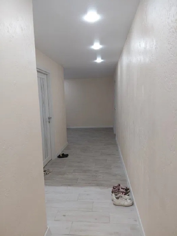 Продажа 3-комнатной квартиры 59.3 м², Инглези ул.