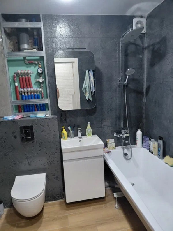Продажа 3-комнатной квартиры 59.3 м², Инглези ул.