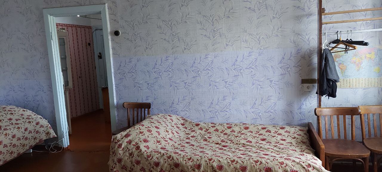 Аренда 3-комнатной квартиры 60 м², Ялтинская ул., 8/1