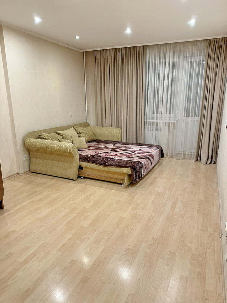 Продажа 2-комнатной квартиры 53 м², Олексы Тихого ул., 25