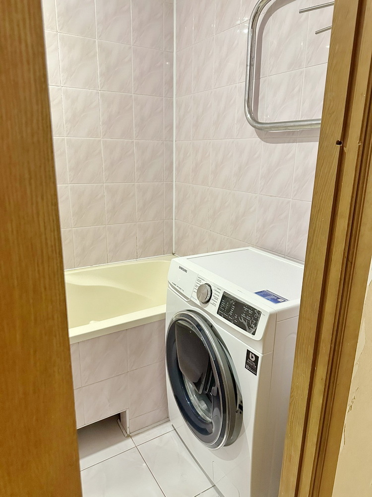Продажа 2-комнатной квартиры 53 м², Олексы Тихого ул., 25