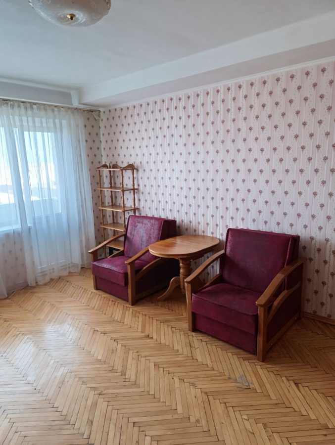 Аренда 3-комнатной квартиры 62 м², Кирилловская ул., 117