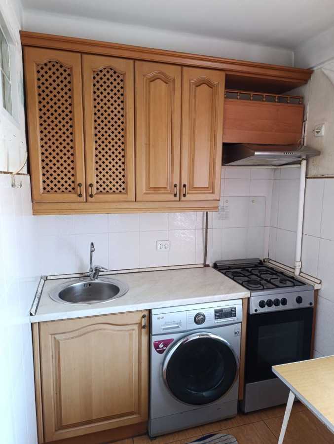 Аренда 3-комнатной квартиры 62 м², Кирилловская ул., 117