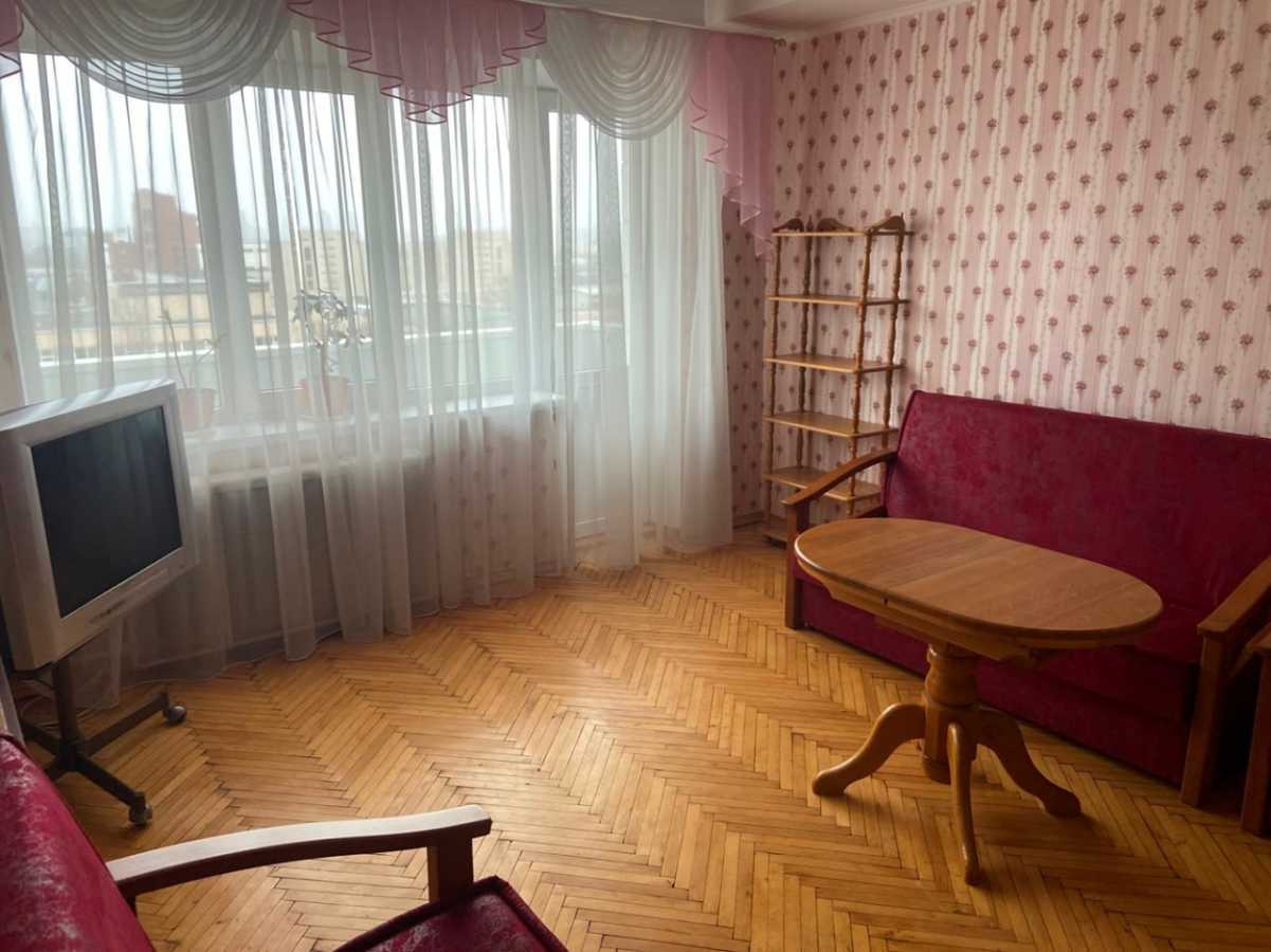 Аренда 3-комнатной квартиры 62 м², Кирилловская ул., 117